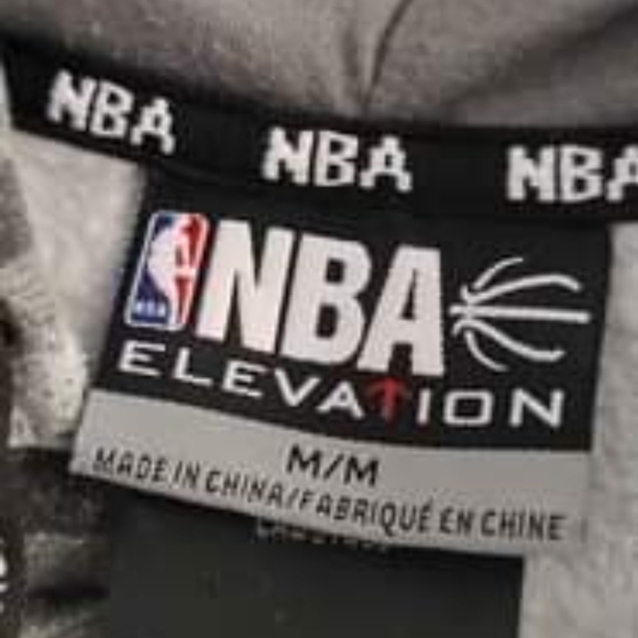 NBA hoodie - Picture 3 of 4